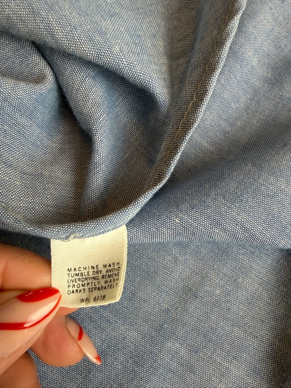 Vintage 1970s Hand Embroidered Chambray Botton Down Shirt Wrangler - Picture 13 of 14